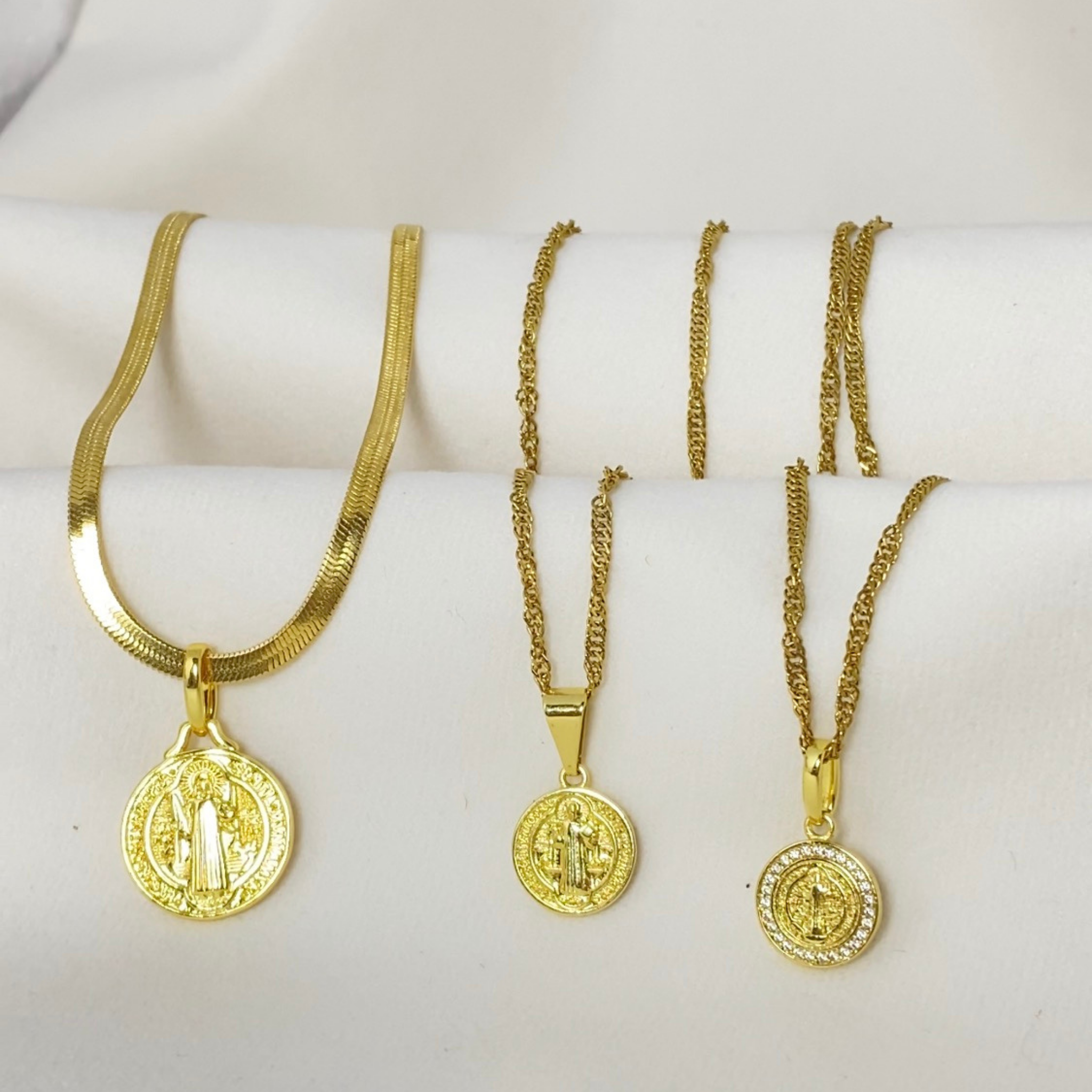 Conjunto Cadena  + mas dije San Benito unisex