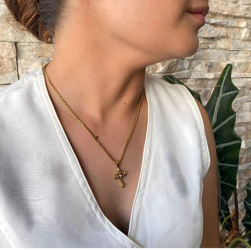 Combo Cubana Mujer  Cadena + Dije