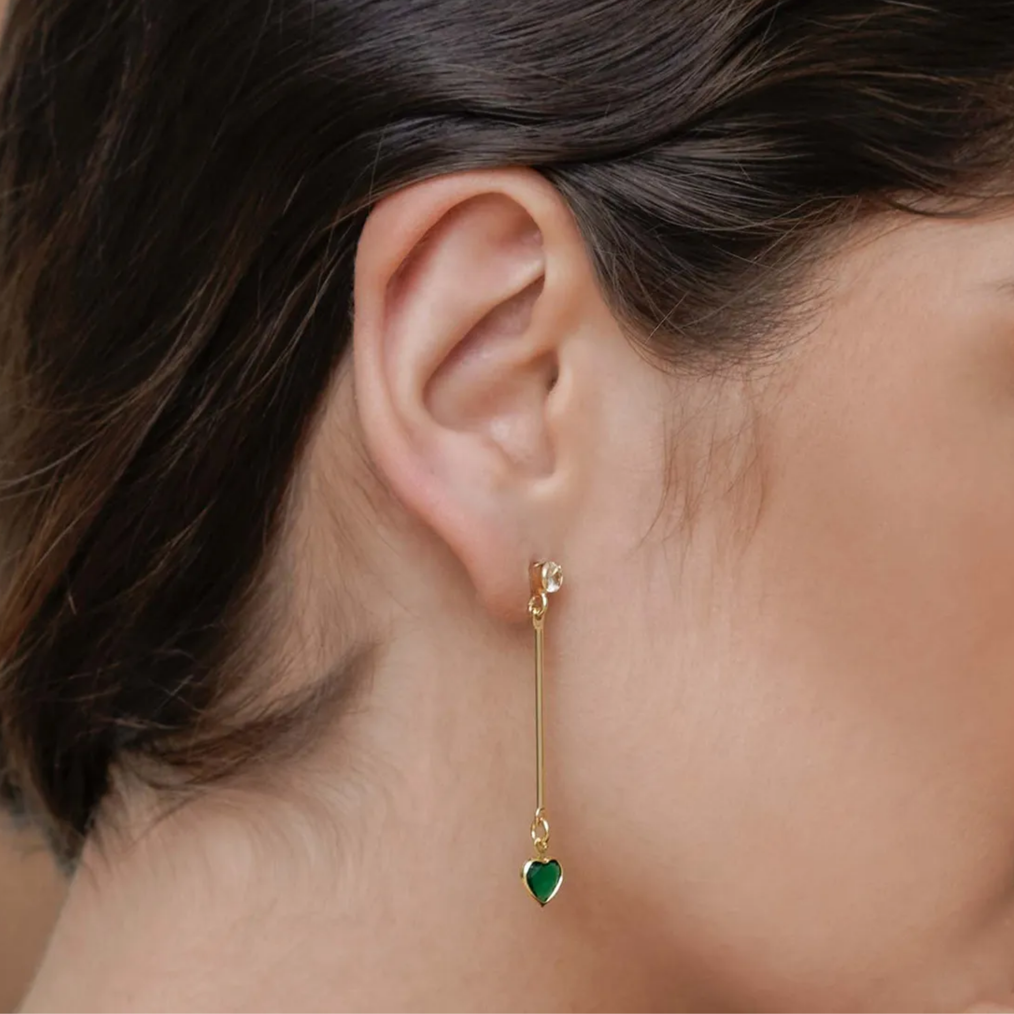 Arete L Love Mujer