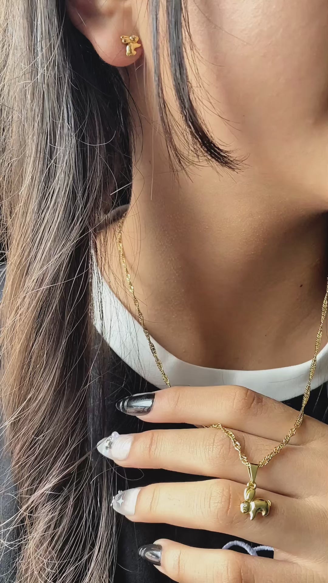 Conjunto Mujer. Niña- Cadena - DIje - Aretes